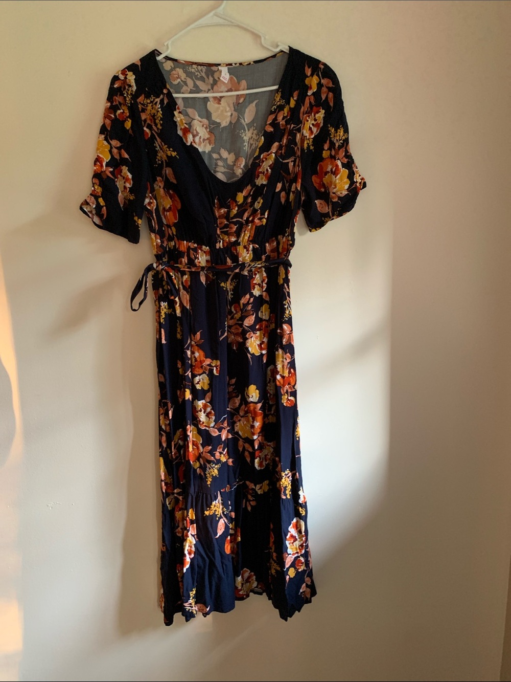 Old Navy Navy Floral Maxi Dress with Tie Waist